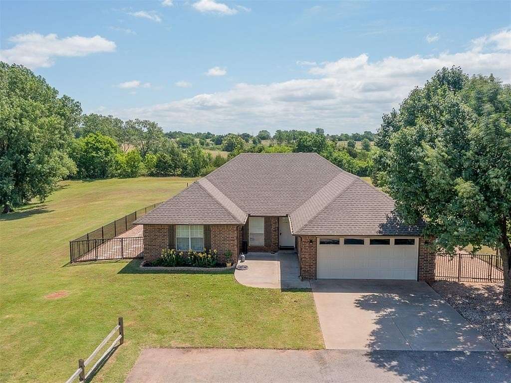 2 Acres of Land with Home for Sale in Blanchard, Oklahoma