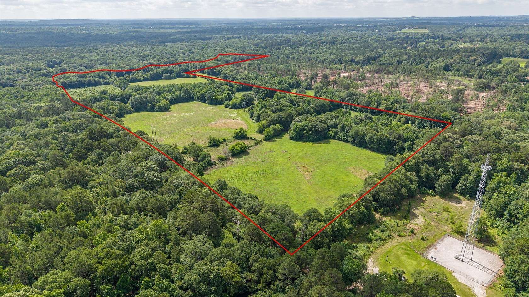 110 Acres of Recreational & Residential Land for Sale in Tyler, Texas