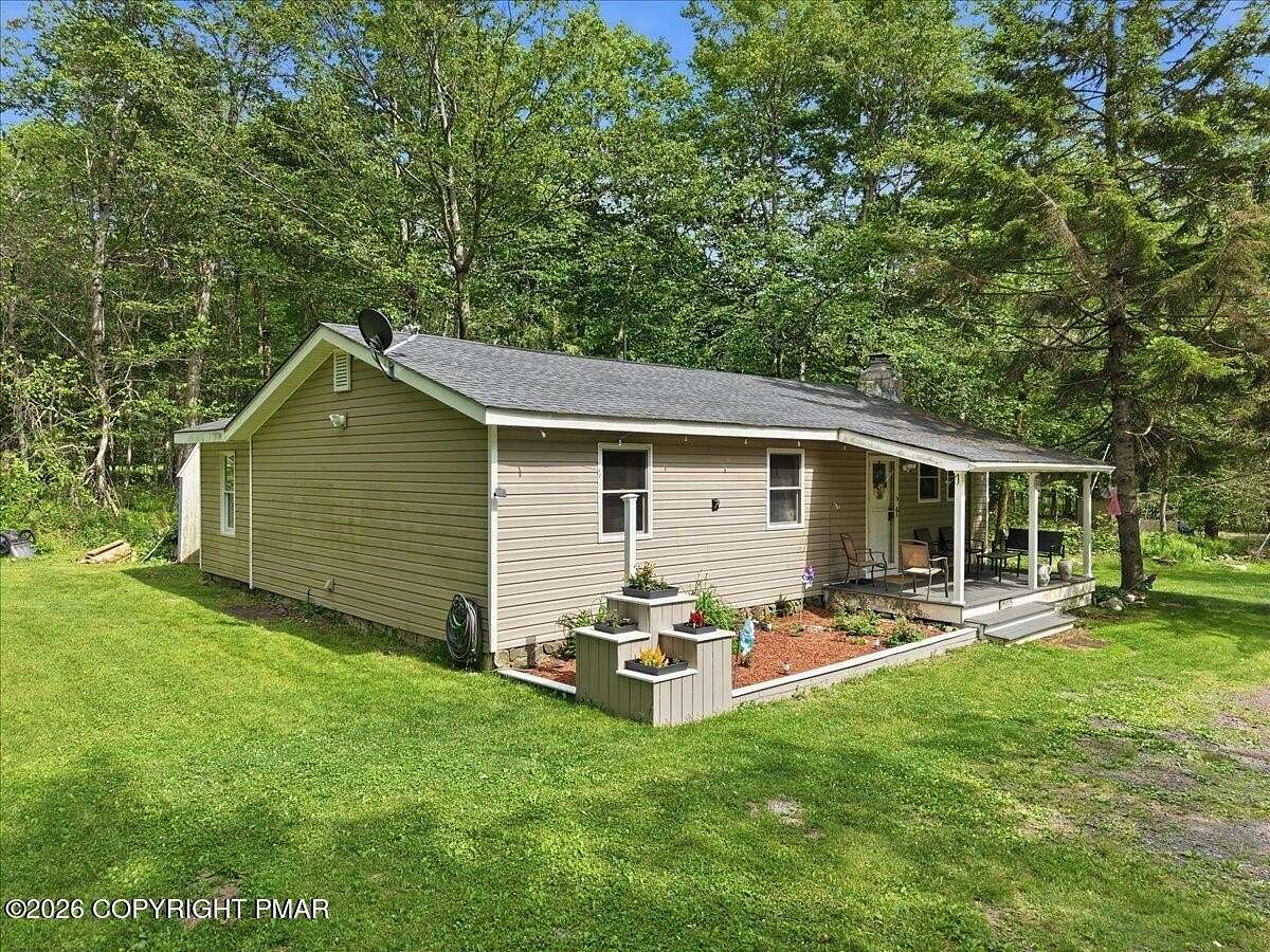 2.33 Acres of Land with Home for Sale in Tobyhanna, Pennsylvania