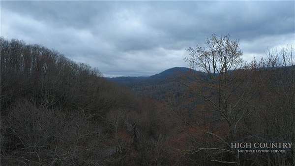 14 Acres of Land for Sale in Banner Elk, North Carolina