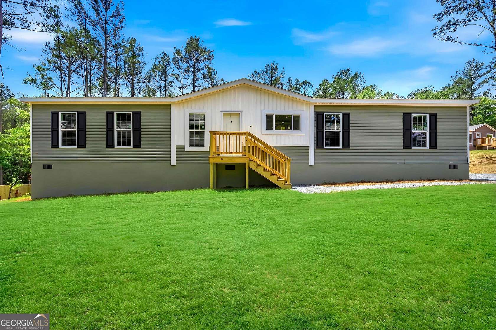 2.17 Acres of Land with Home for Sale in Eatonton, Georgia