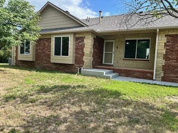 10.4 Acres of Recreational Land with Home for Sale in Rose Hill, Kansas