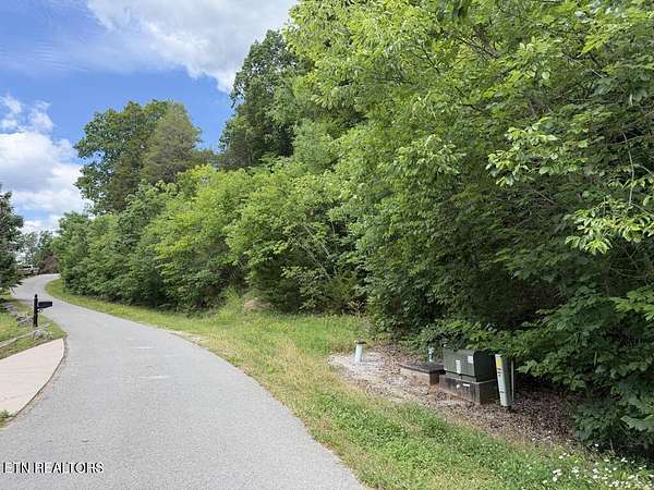 1.64 Acres of Residential Land for Sale in Sharps Chapel, Tennessee