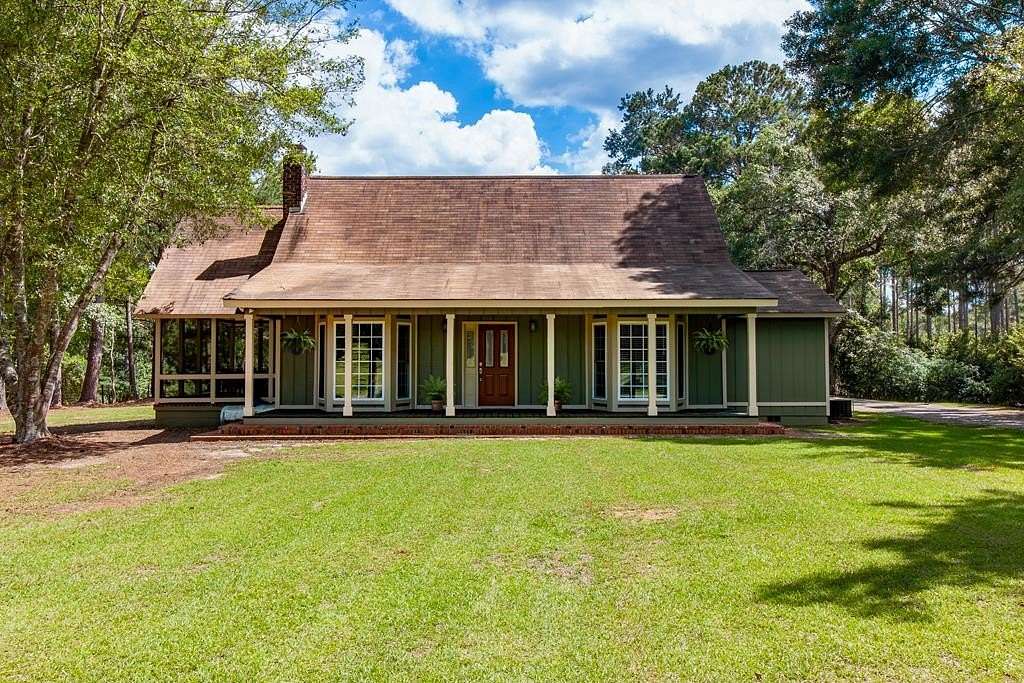 6.2 Acres of Land with Home for Sale in Cairo, Georgia