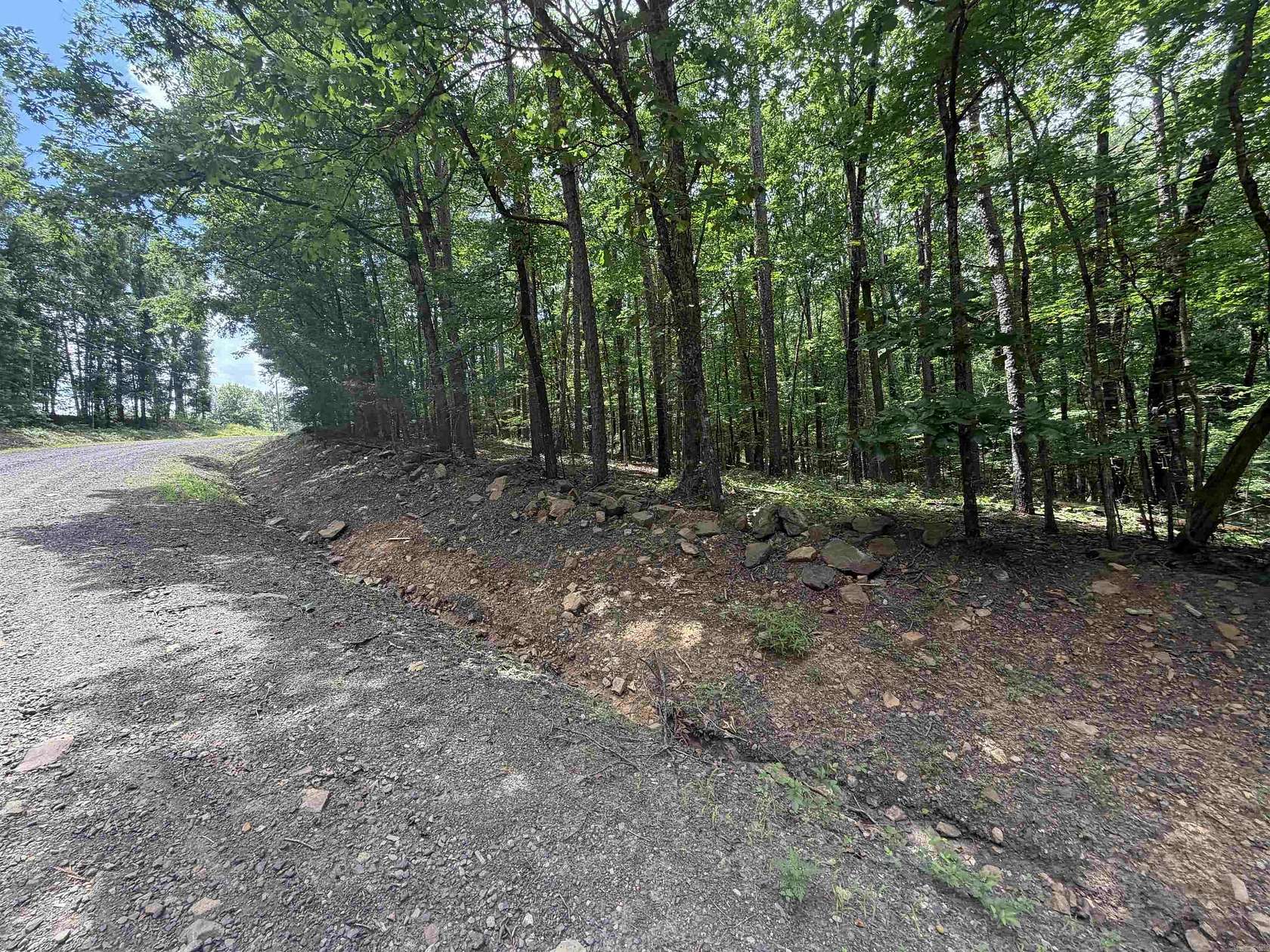 0.5 Acres of Land for Sale in Clinton, Arkansas