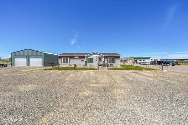 4.85 Acres of Land with Home for Sale in Battle Mountain, Nevada