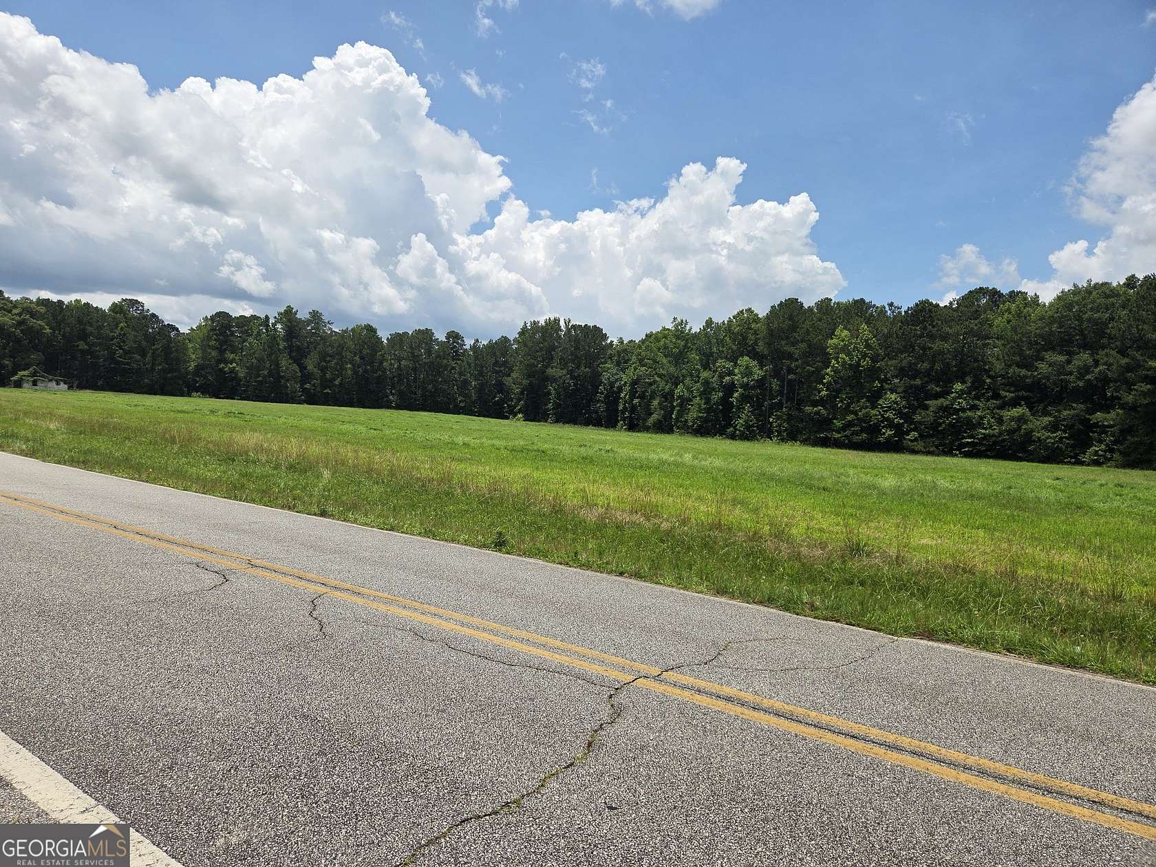 13.7 Acres of Land for Sale in Gay, Georgia