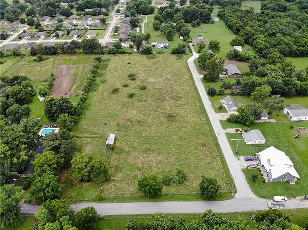 4.67 Acres of Land for Sale in Gentry, Arkansas