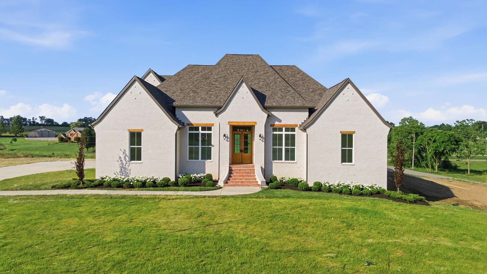 2.5 Acres of Land with Home for Sale in Winchester, Kentucky
