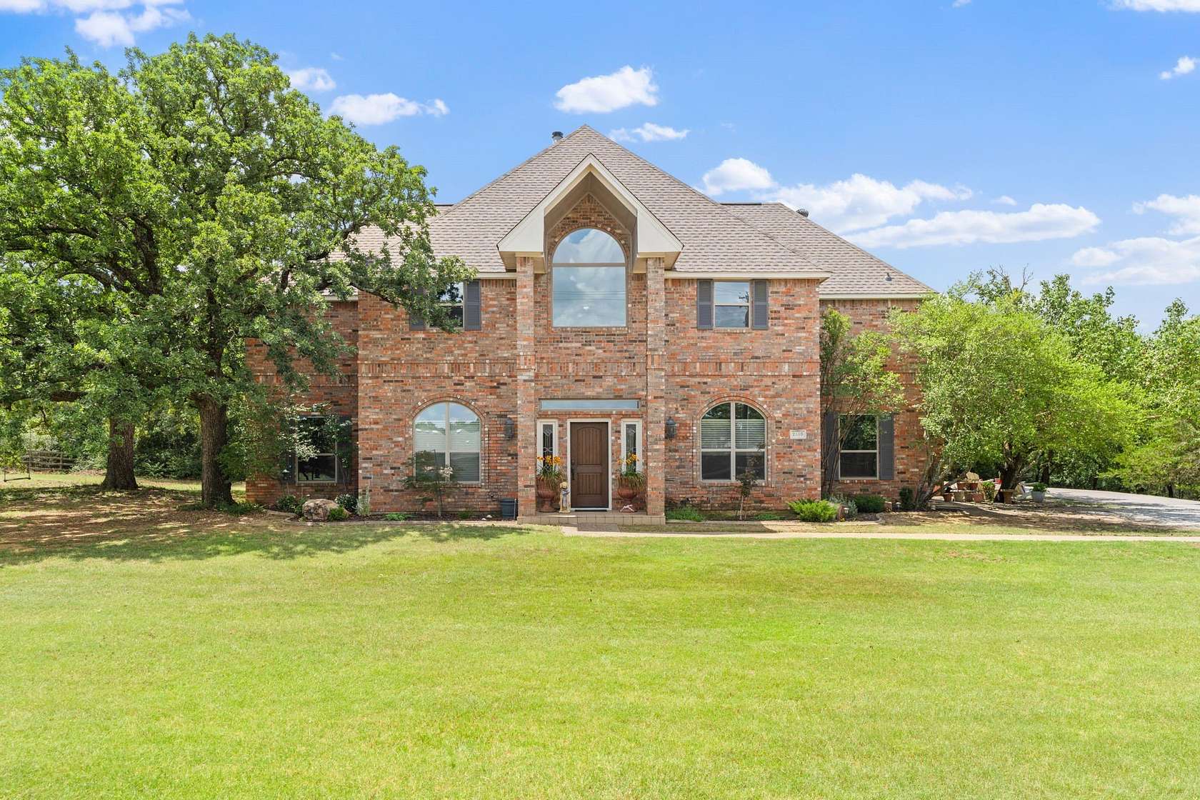 6 Acres of Land with Home for Sale in Corinth, Texas