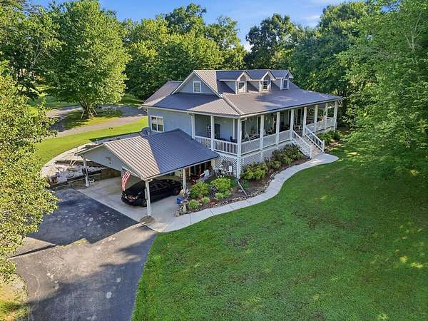 21 Acres of Land with Home for Sale in Spring City, Tennessee
