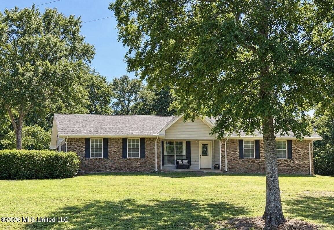 4.1 Acres of Land with Home for Sale in Wiggins, Mississippi