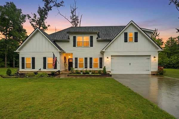 1.76 Acres of Land with Home for Sale in Gray, Georgia
