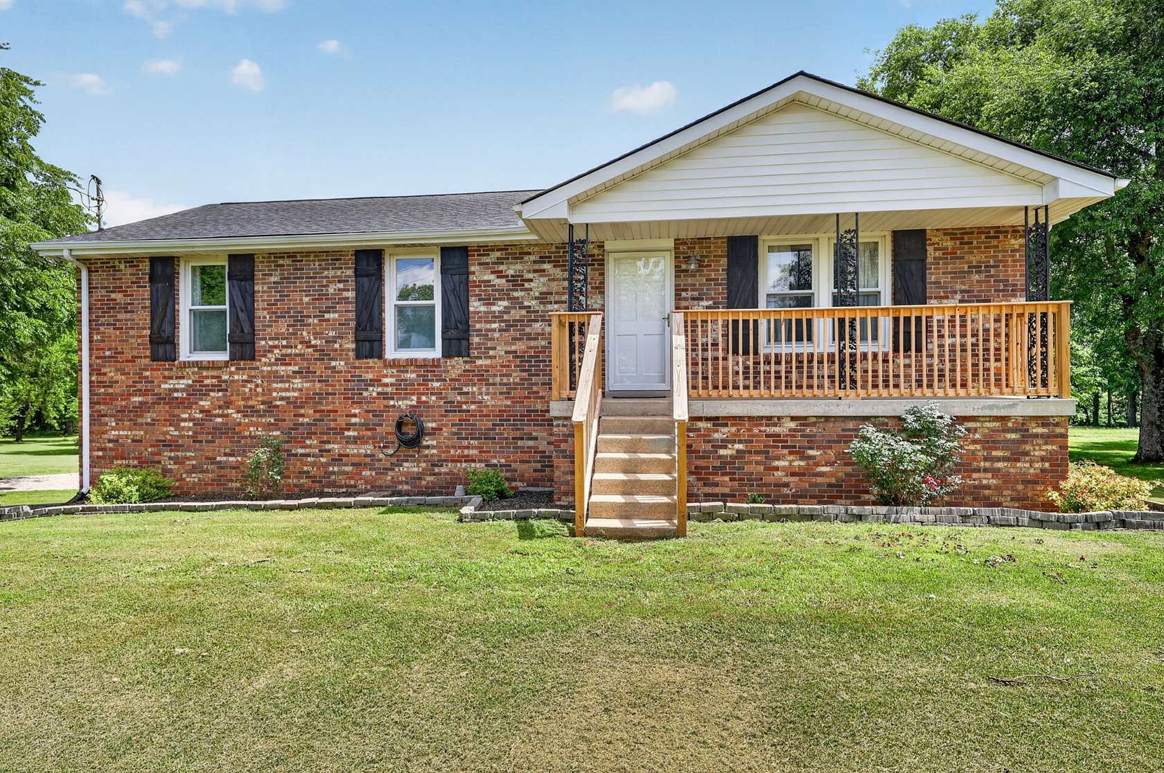 2.44 Acres of Land with Home for Sale in Lebanon, Tennessee