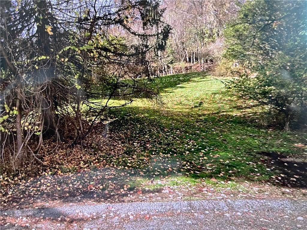 23.5 Acres of Recreational Land with Home for Sale in Shaler Township, Pennsylvania