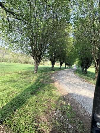 89 Acres of Land for Sale in Spring Hill, Tennessee