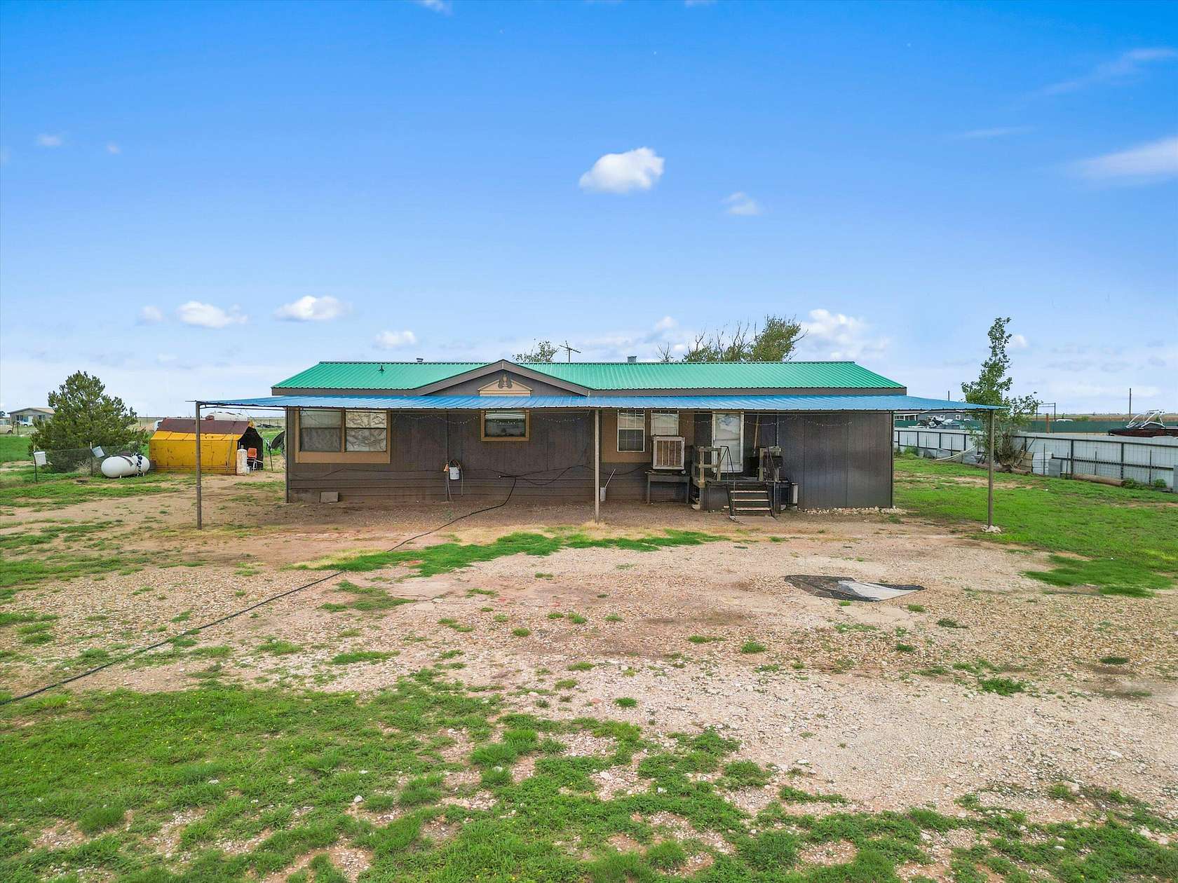 1.67 Acres of Land with Home for Sale in Levelland, Texas