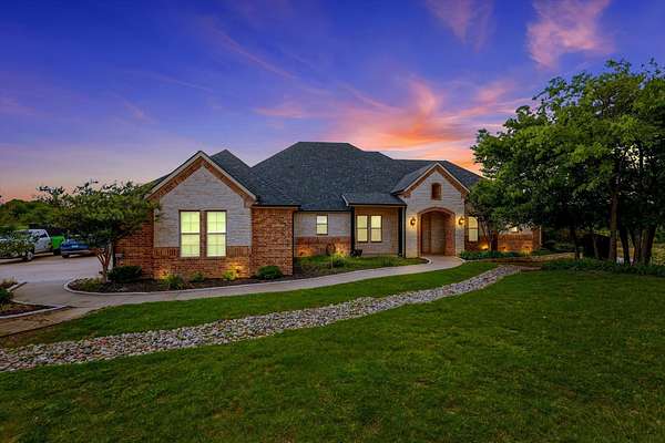 1.79 Acres of Land with Home for Sale in Grand Prairie, Texas