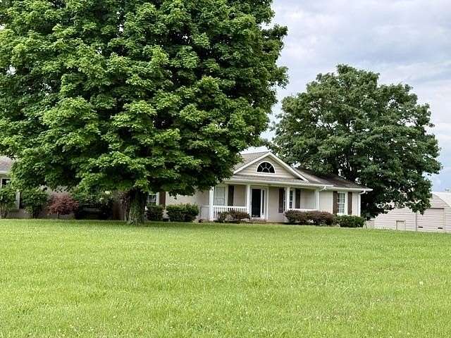 5.33 Acres of Land with Home for Sale in Bowling Green, Kentucky