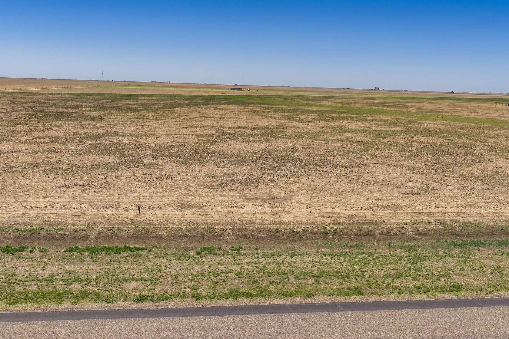 10 Acres of Land for Sale in Canyon, Texas