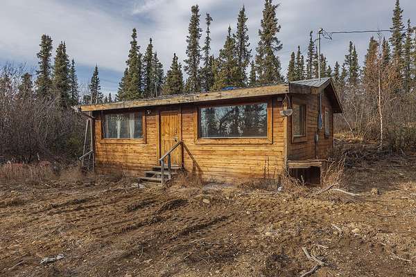1 Acre of Land with Home for Sale in Fairbanks, Alaska