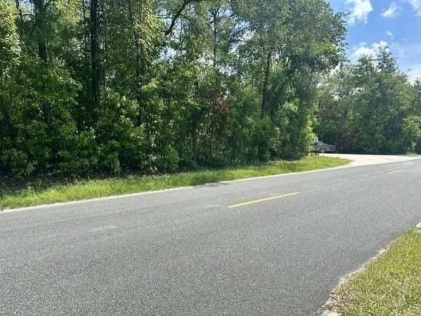0.92 Acres of Residential Land for Sale in Branford, Florida