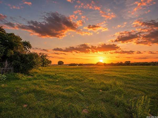 10 Acres of Land for Sale in San Antonio, Texas
