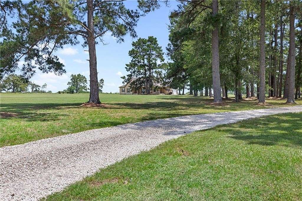 10 Acres of Land with Home for Sale in Huntsville, Texas