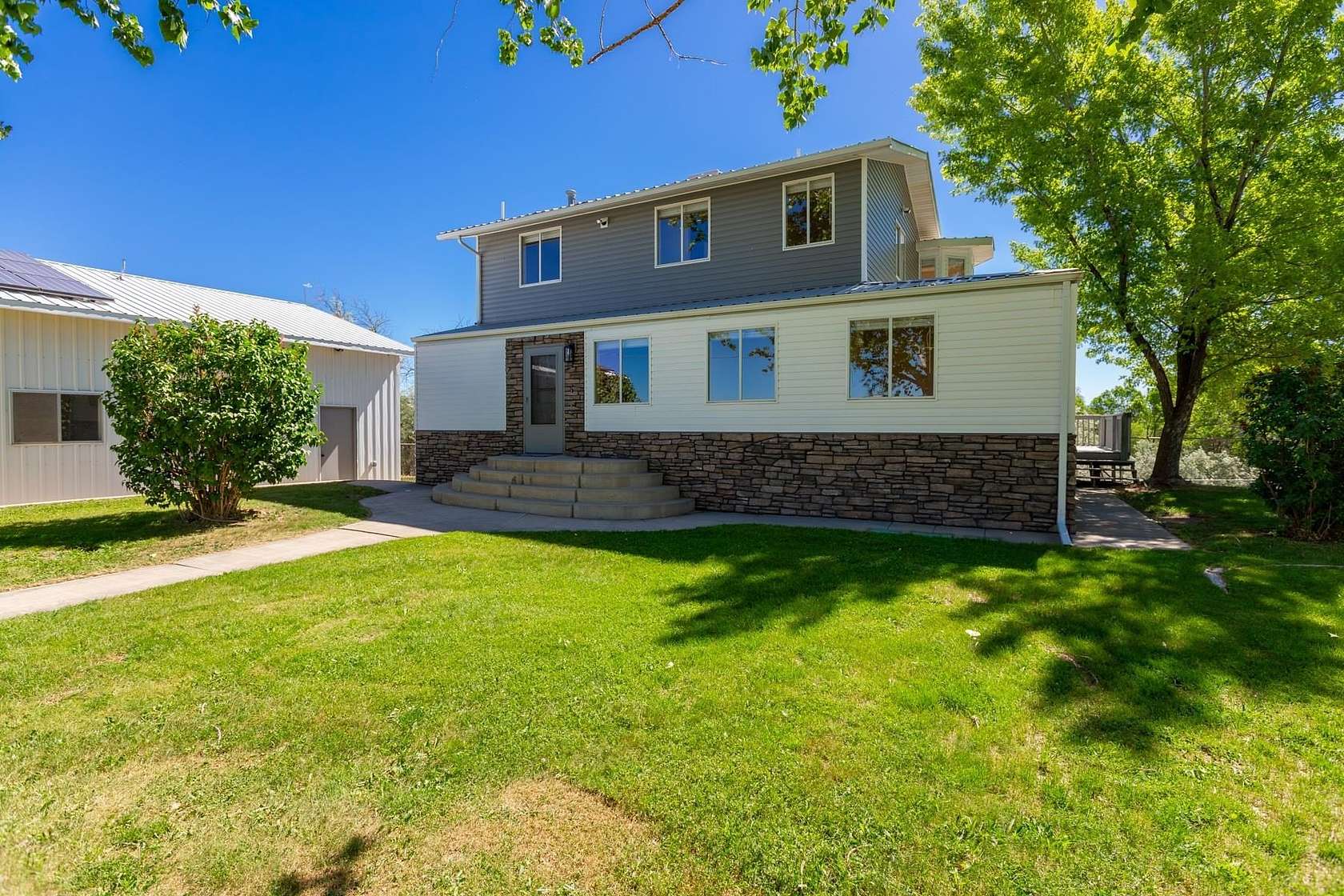 19.9 Acres of Land with Home for Sale in Fruita, Colorado