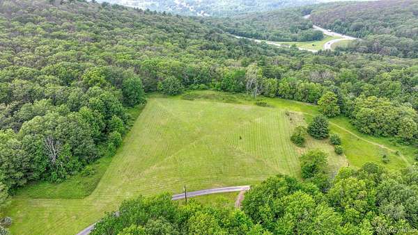 49 Acres of Land for Sale in Wurtsboro, New York