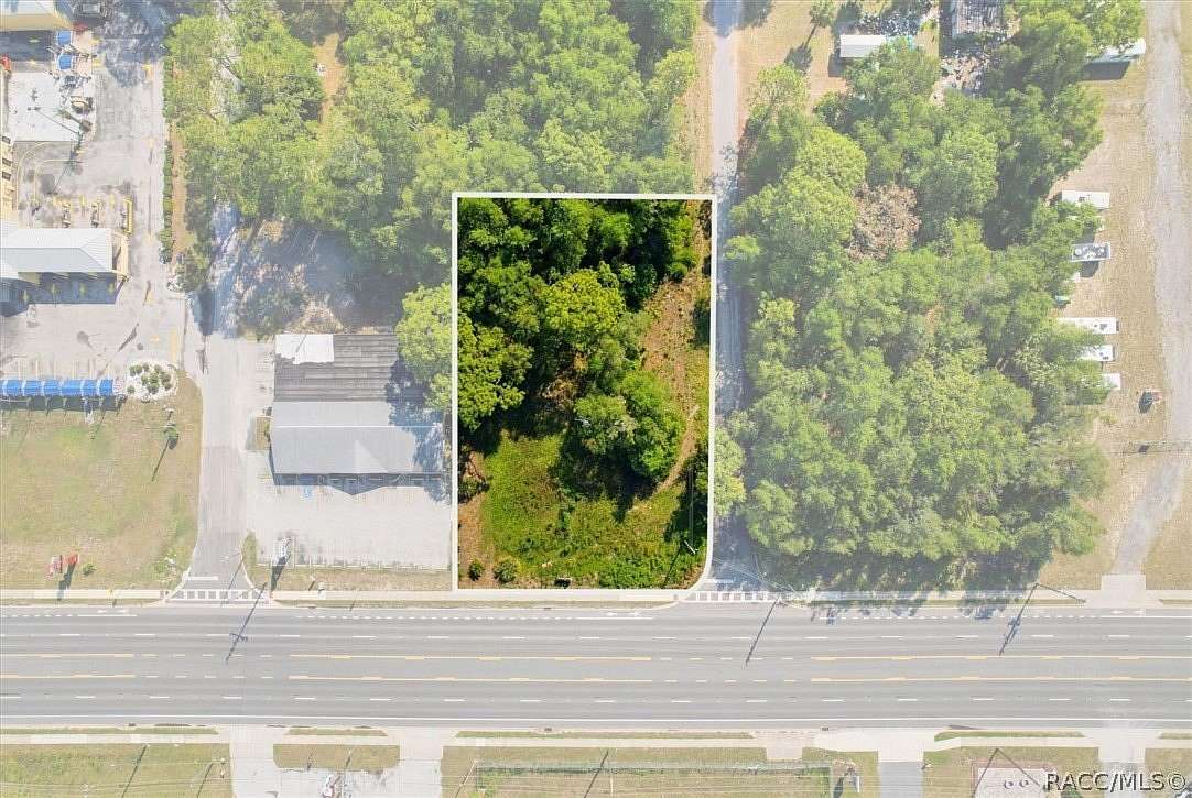 0.69 Acres of Mixed-Use Land for Sale in Crystal River, Florida