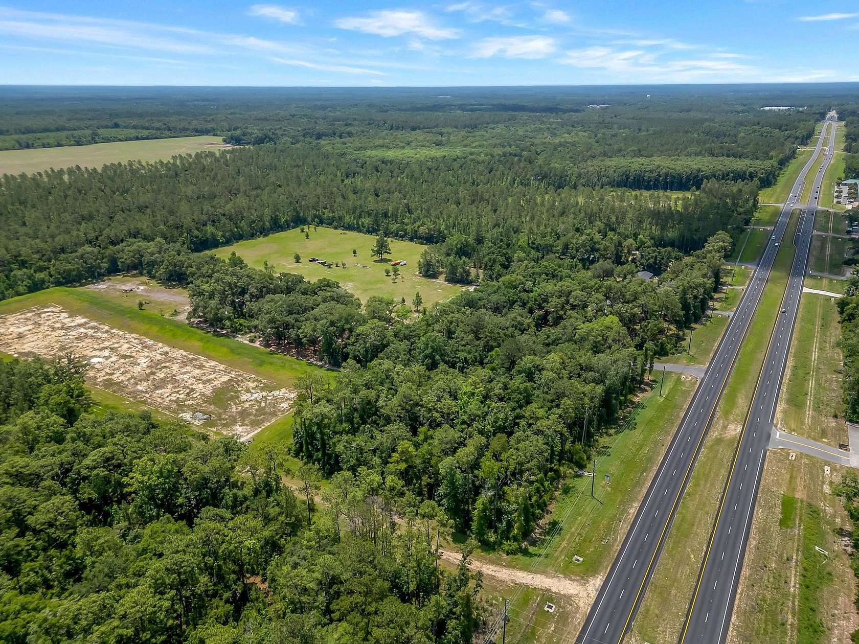 1 Acre of Commercial Land for Sale in Crawfordville, Florida