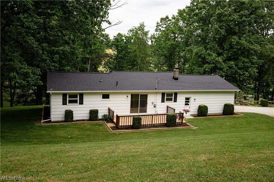 7.22 Acres of Land with Home for Sale in Magnolia, Ohio