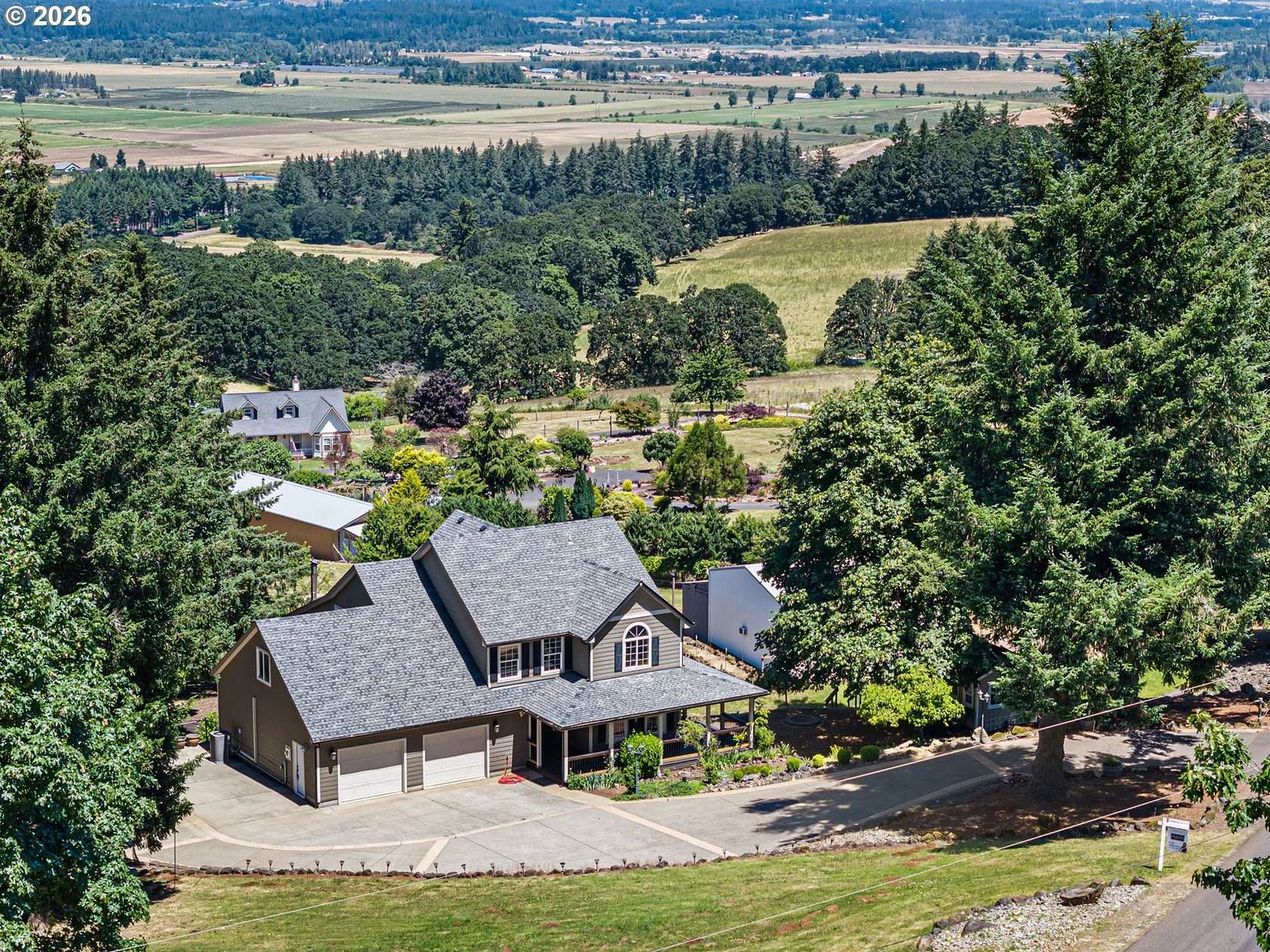 2 Acres of Land with Home for Sale in Turner, Oregon