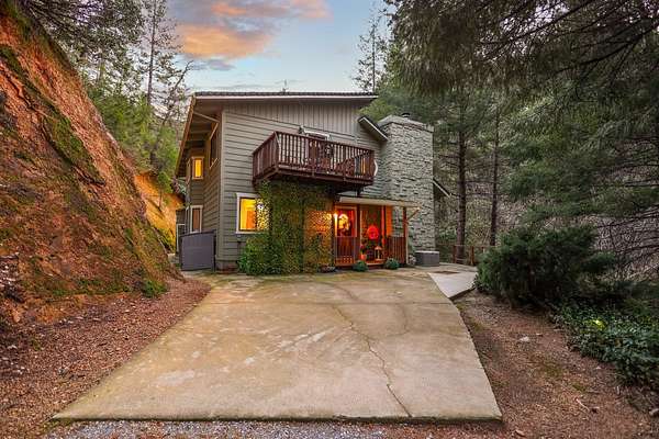 2.1 Acres of Land with Home for Sale in Lakehead, California
