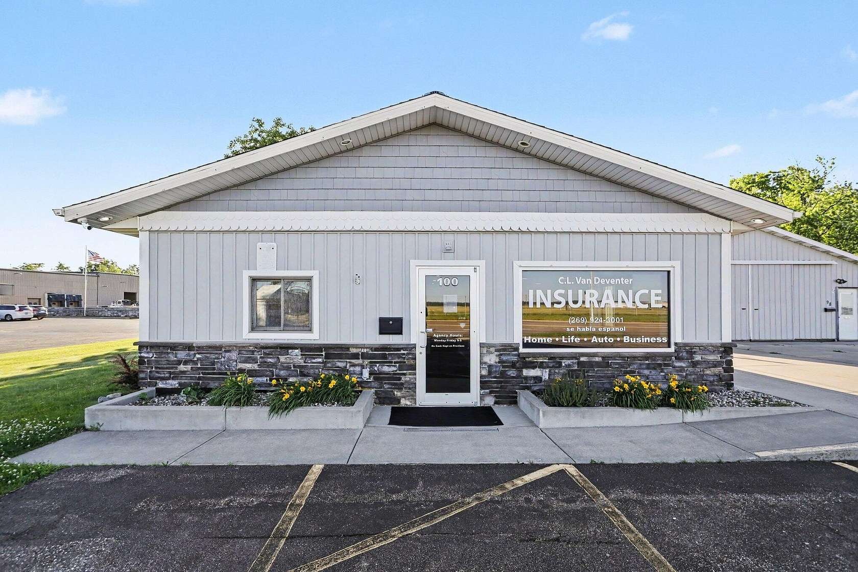 3 Acres of Improved Commercial Land for Sale in Battle Creek, Michigan