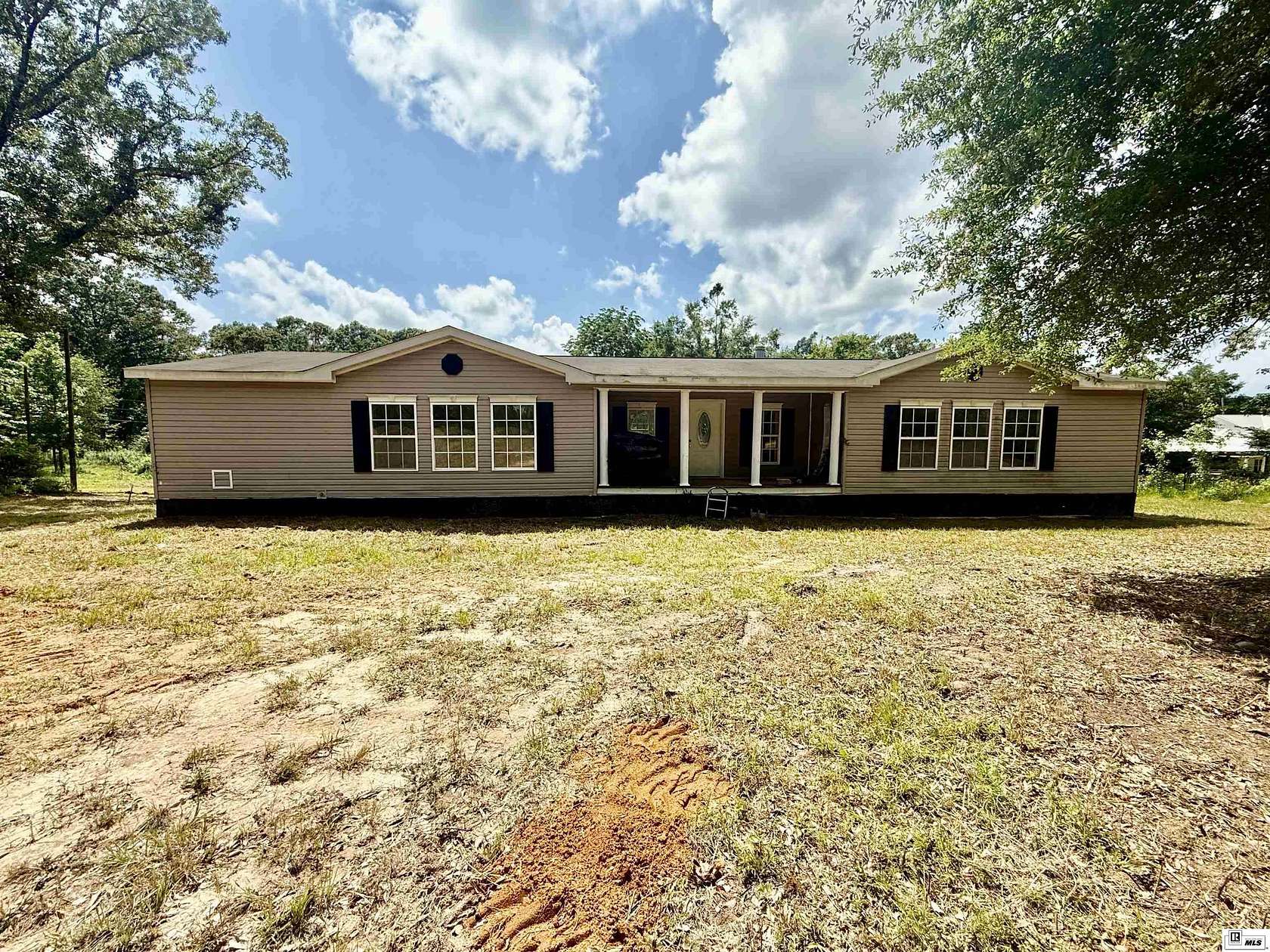 1.5 Acres of Land with Home for Sale in West Monroe, Louisiana