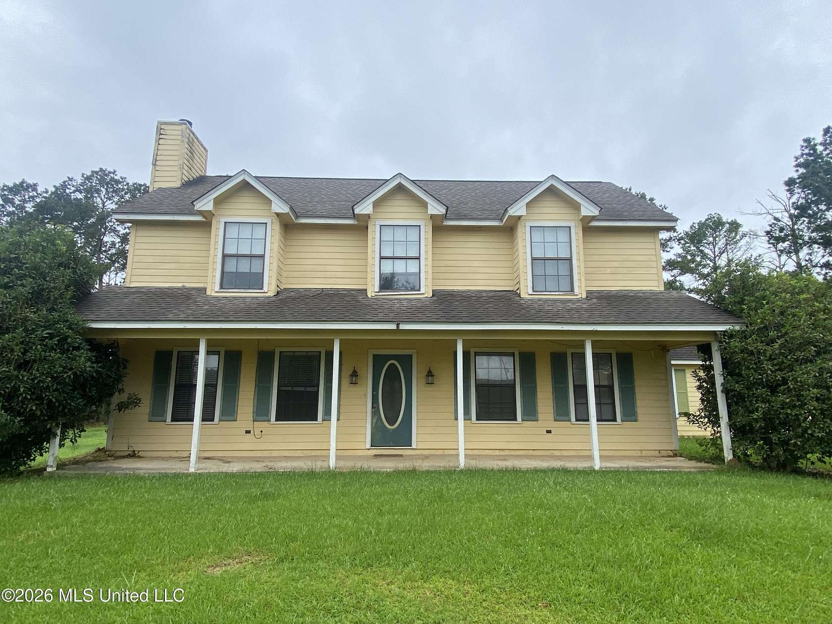 6.12 Acres of Land with Home for Sale in Crystal Springs, Mississippi