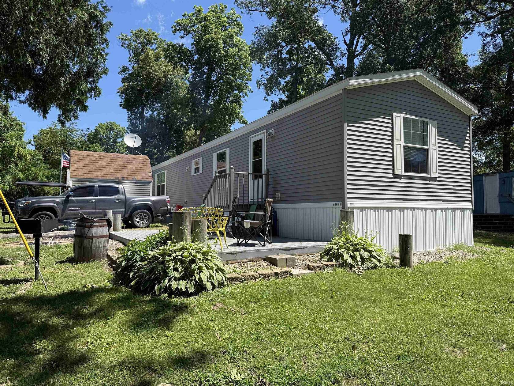 15.4 Acres of Land with Home for Sale in North Webster, Indiana