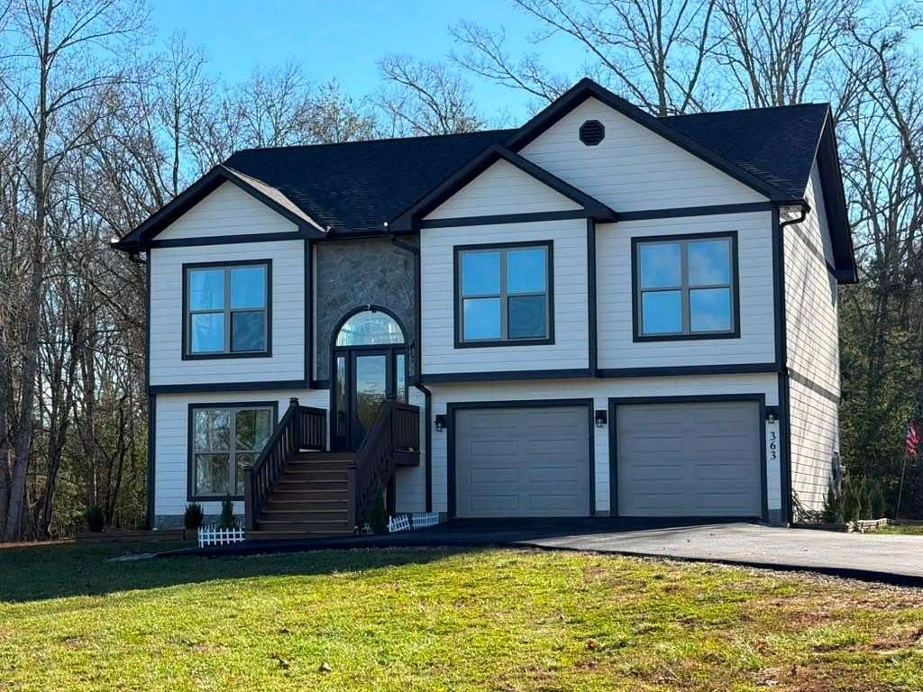 5.54 Acres of Land with Home for Lease in Blairsville, Georgia