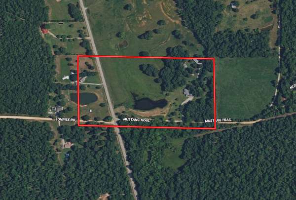 20 Acres of Land with Home for Sale in Salem, Arkansas