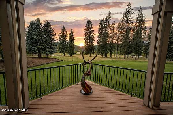140 Acres of Land with Home for Sale in Coeur d'Alene, Idaho