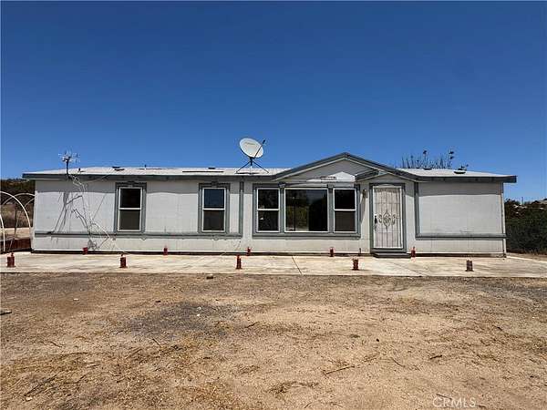 9.43 Acres of Land with Home for Sale in Hemet, California