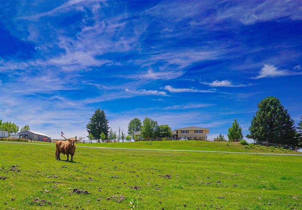 17 Acres of Land with Home for Sale in Greybull, Wyoming