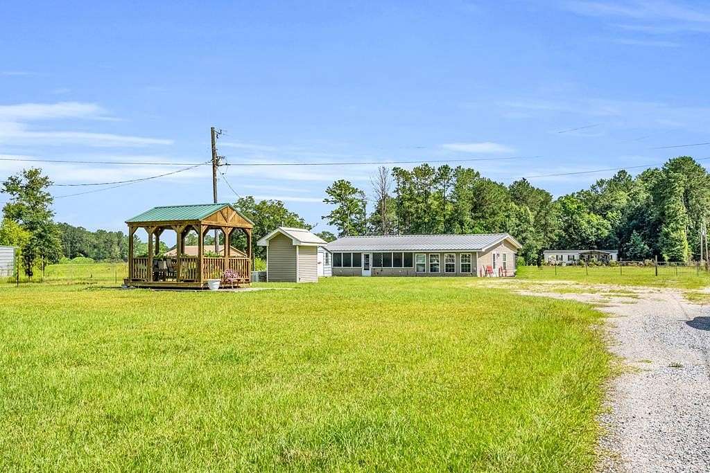 2.54 Acres of Land with Home for Sale in Picayune, Mississippi