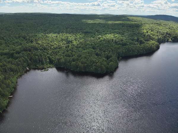 2.3 Acres of Residential Land for Sale in Lincoln, Maine