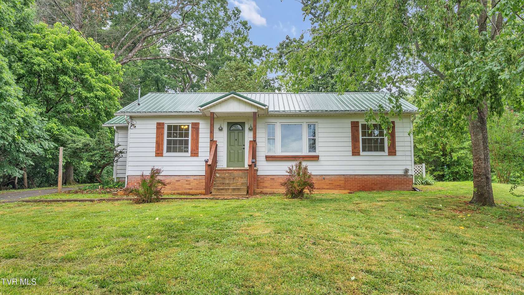 1.6 Acres of Land with Home for Sale in Elizabethton, Tennessee