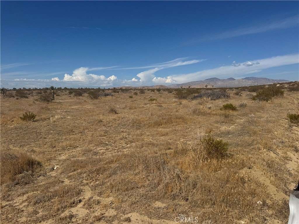 20 Acres of Land for Sale in Mojave, California