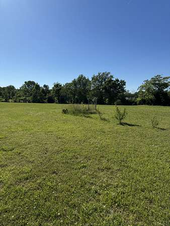 2.9 Acres of Land with Home for Sale in Greenbrier, Tennessee