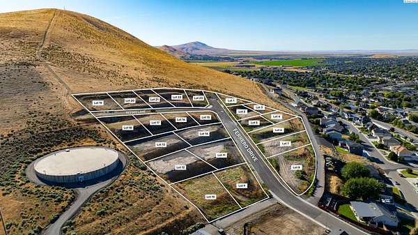 0.39 Acres of Residential Land for Sale in West Richland, Washington